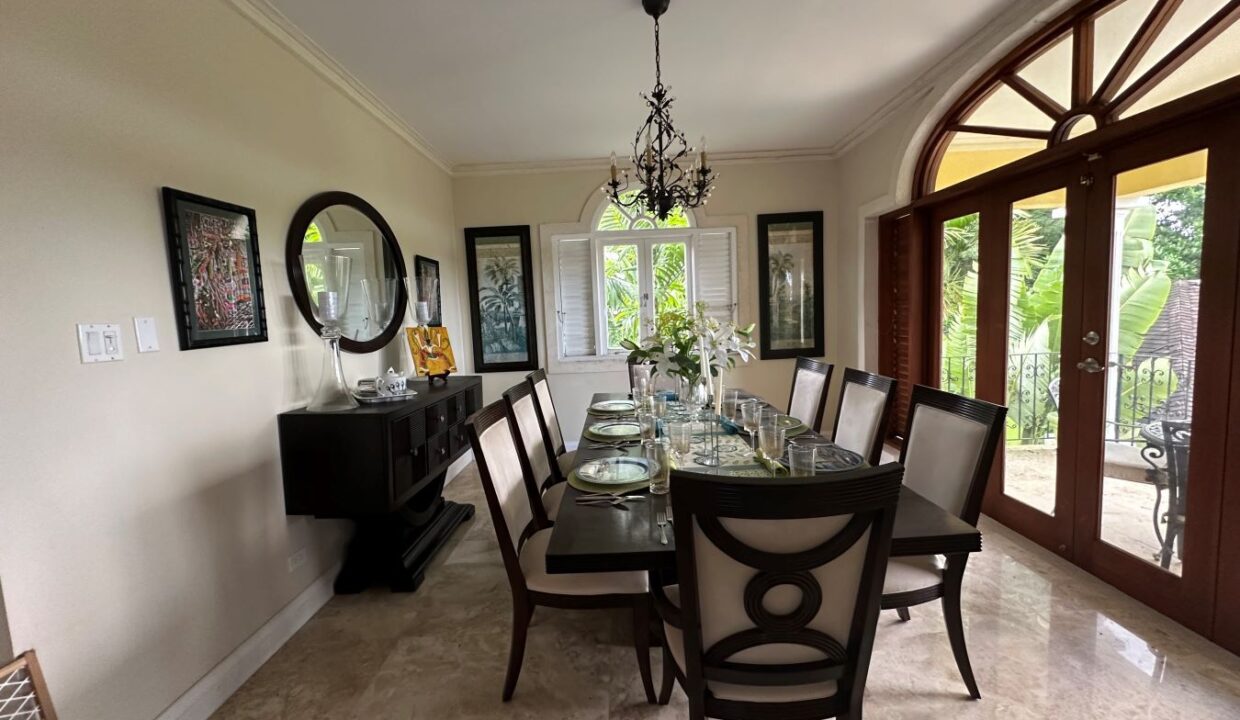 dining room