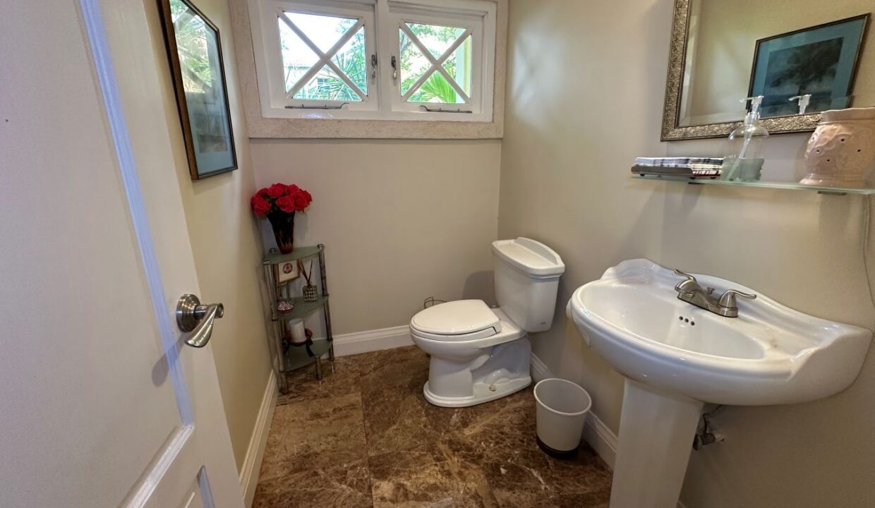 powder room