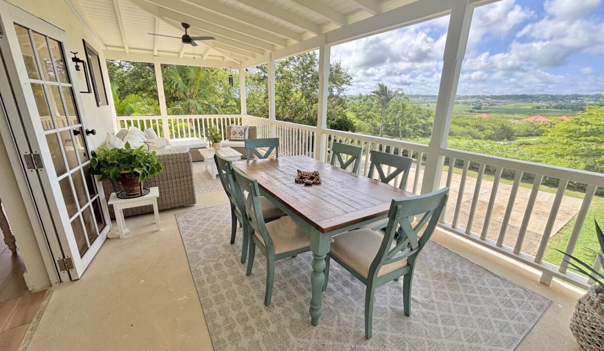 11- Yorkshire 1 - Patio