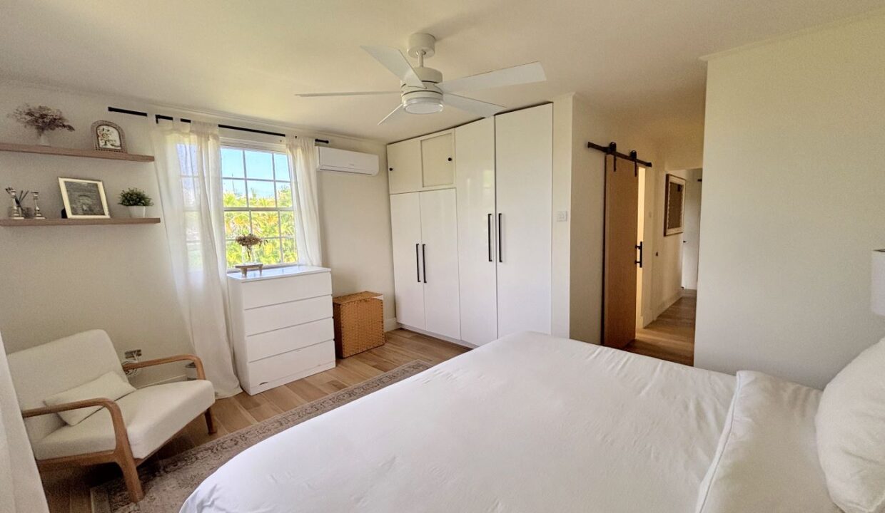 16 - Yorkshire 1 - Master bedroom