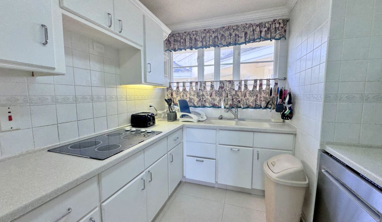 6 Milennium 304 Kitchen