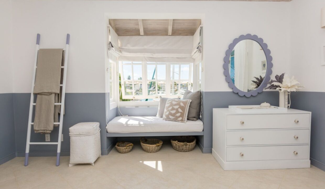 Main Guest Bedroom Detail