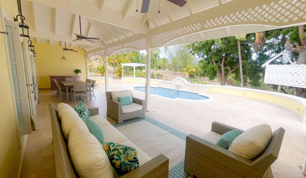 1 Durants Looking Glass Pool