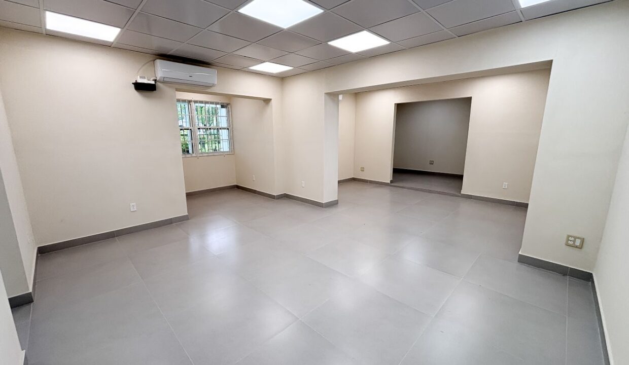 8 - Suite 2 - room 2